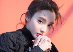 王亭文个人资料父母,出身名门，父母培养下的杰出青年